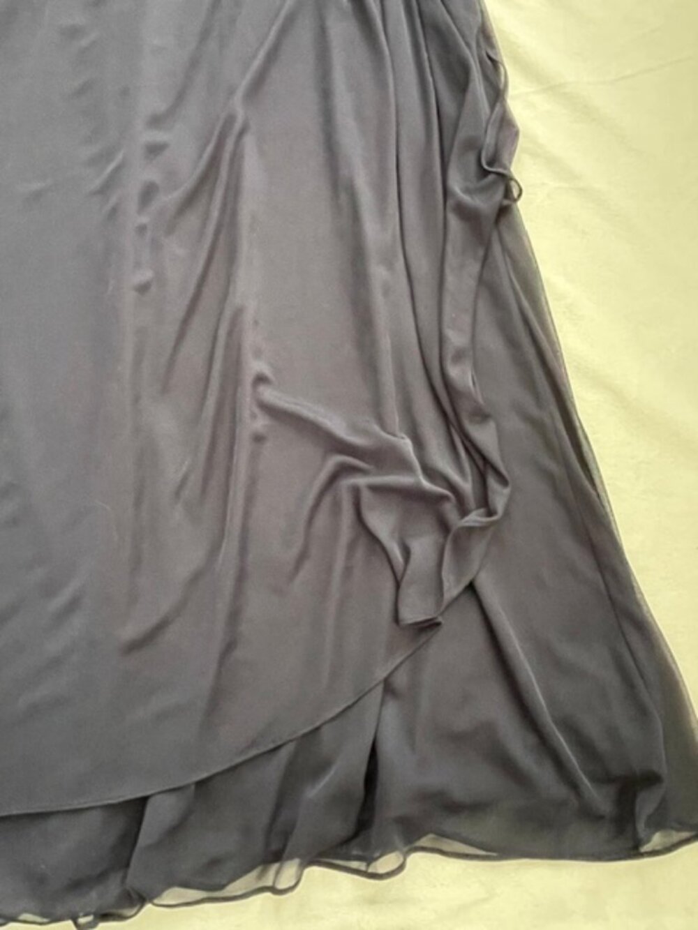 Alex Evenings Women's Sweetheart Beaded Mesh Gown, Dark Blue Navy, Size 12P - Picture 9 of 15